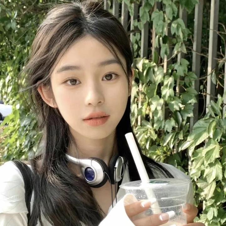 穿普拉达的女王
